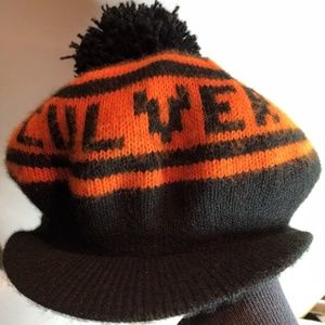 scottish golf hat with pom pom